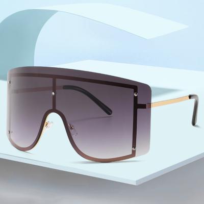 China 15 Years Experience Shading Oversized Sunglasses Women One Piece Sun Glasses Windproof Big Rimless Frame Sunglasses for sale