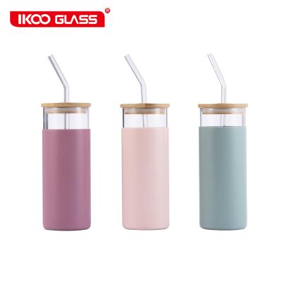 China BPA Free Sustainable Wholesale Lid 20oz Bamboo Glass Tumbler With Straw And Silicon Sleeve for sale