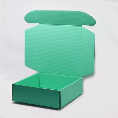 China Handmade luxury cosmetic shipping boxes, persoanlised shipping cardboard boxes candle packaging shipping box, shipping box no logo for sale