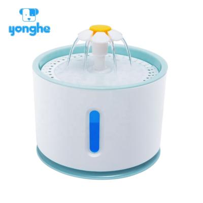 China 2020 Amazon hot and new blue capacity water fountain 2.4l capacity automatic pet light design LED cat water fountain for sale