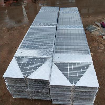 China Traditional Grille SF Anodized Aluminum Press Locked Type for sale