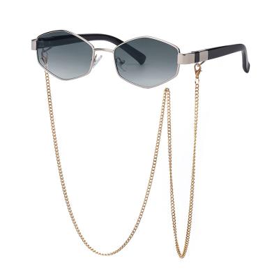 China 2021 Rectangle 2021 Unisex Fashionable Retro Vintage Metal Frame Square Metal Sunglasses Men Women Small With Chain for sale