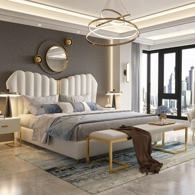 China Modern New Design Europe Fabric Bedroom Wedding Bed Small Luxury Leather King Size Bed North for sale