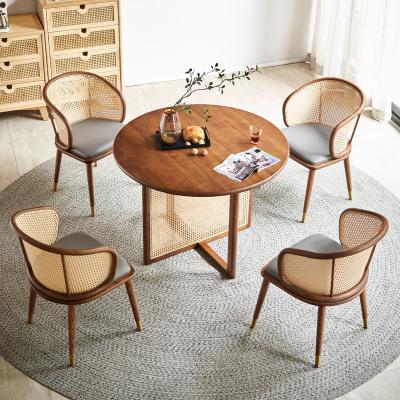 China Easy Installation Cane Furniture Round Dining Room Furniture Eco-friendly Dining Table Set Wooden Top Rattan Wicker Dining Table Set With 4 Chairs for sale