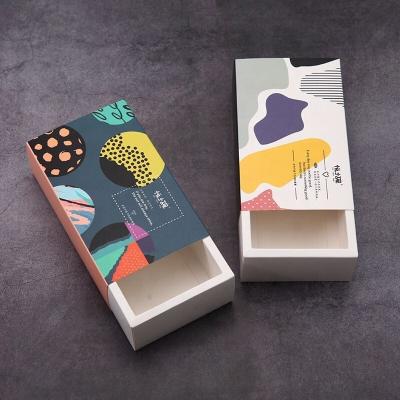 China Free Design Paper Package Drawer Luxury UV Printing Side Color Box Recyclable for sale