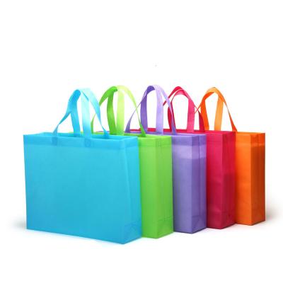 China Microwavable Color Printing Custom Logo Portable Non Woven Pack Shopping Bag for sale