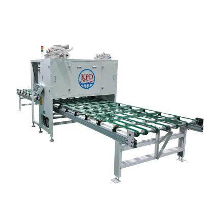 China 2-Component Epoxy Adhesive Honeycomb Sandwich Panel Bonding Potting Machine for sale