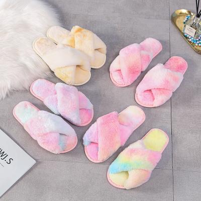 China Latest Korean Fashion Trend Autumn& Winter Trendy Comfortable Furry Home Splicing Flat Color Hit Heel Ladies Slippers for sale