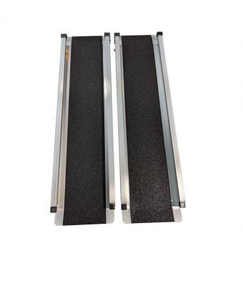 China Barrier-Free Ramp for Wheelchair Users in Shopping Malls Telescopic and Aluminum Alloy for sale