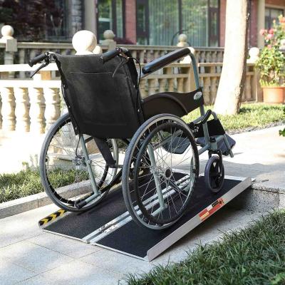 China 2-8ft Aluminum Wheelchair Ramp Non-Slip Folding Ramp for Door Threshold Portable Ramp for sale