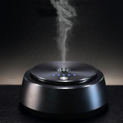 China Mini Auto Car Oil Diffuser With Usb Portable New Car Essential Oil Aroma Diffuser Machine for sale