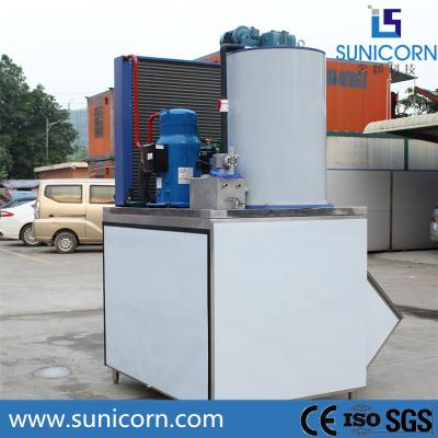 China Salida diaria granular apelmazada no- de la máquina de hielo de la escama 12.1Kw 3T con el refrigerante R404/R22 en venta