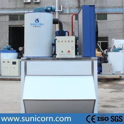 China Convenient Operation Flake Ice Machine For Food Long Distance Transport for sale