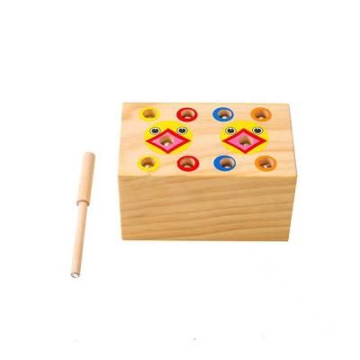 China Durable The most popular custom natural color wooden magnetic toy for children early education to catch insects toy hand eye training to for sale