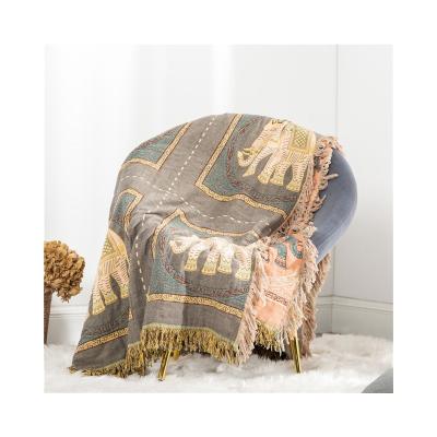 China Professional Manufacture Breathable Baby Tassel Blanket Cheap Tassel Woven Beach Blanket for sale