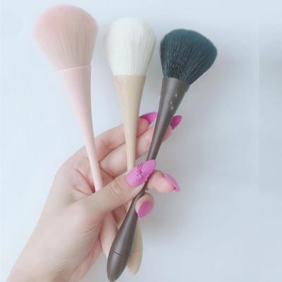 China NAIL Wooden Face Makeup Brush 20*4cm Soft Nylon Cleansing Brush For Nail Salon And Beauty Bar for sale