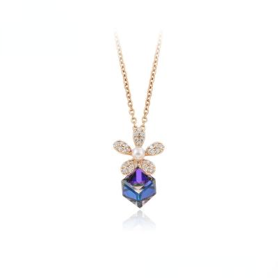 China CLASSIC soft temperament lady 18K gold pearl 18K gold pearl shape amethyst pendant necklace for sale