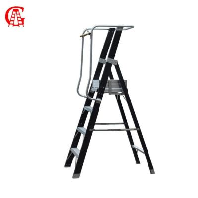 China Folding Ladders EN131 Aluminum Fiberglass Platform Step Ladder With Platform for sale