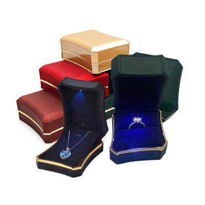 China High End Eco-friendly Proposal Engagement Wedding Jewelry Display Gift Box Ring Pendant Box With LED Light for sale