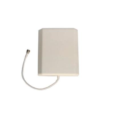 China 806 - 2700MHz 10dBi Indoor Wall Mount 3G 4G LTE Directional Flat Patch Panel Antenna for sale