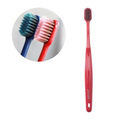 China China OEM Disposable Color Hotel Toothbrush Professional Toothbrush Slipper Small Cost-effective Toothbrush for sale