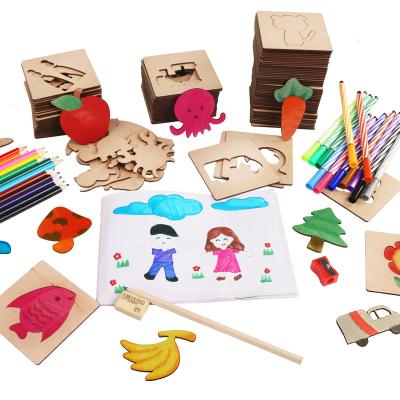 China Equipped with tools 75 pieces children's wooden drawing toys a set of tools, can scribble, fill, draw box creative templates educational toys for sale