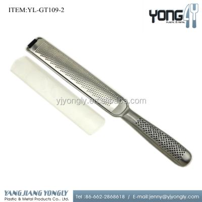 China Sustainable New Style Stainless Steel Lemon Zester / Cheese Grater With Blade Protector for sale