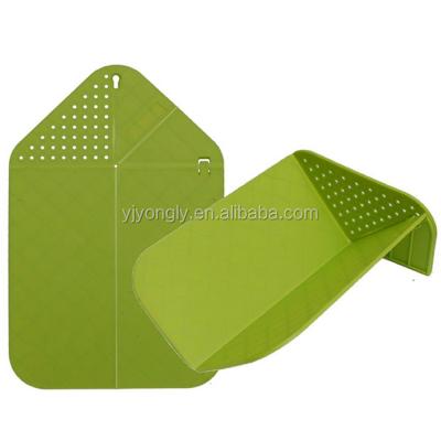 China Sustainable Integrated Sieve Cutting Board Plus Colander 2 In 1 Plastic Chopper for sale