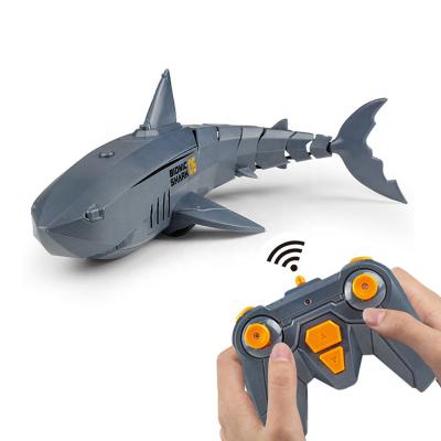 China RC Hobby 2.4G Simulation Radio Electric High Speed ​​Control Toy Waterproof RC Shark For Swimming Pool for sale