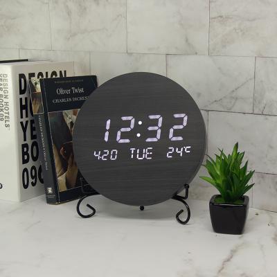 China Newest EMAF 2021 Calendars Home Decor Temperature Wooden Led Digital Wall Clock For Living Room Bedroom Office for sale