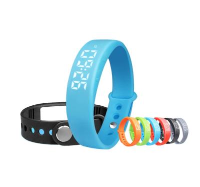 China Track Distance Walked Temperature Display 3D Smart Wristband Pedometer USB Rechargeable Wristband Watch for sale