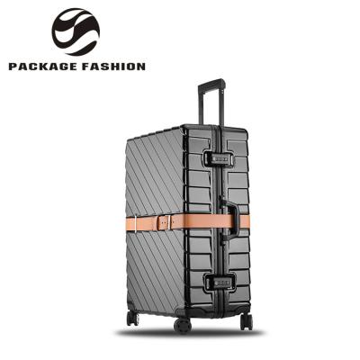 China 2021 Modern Fashion Innovative Design Custom Dealing Travel Luggage Foil, Aluminum Spinner Travel Luggage Suitcase With Trolley for sale