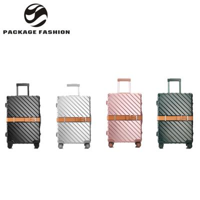 China Factory Direct Selling Modern Custom Aluminum Hard Case Trolley Frame Eminent Processing Fashion Luggage Bag for sale