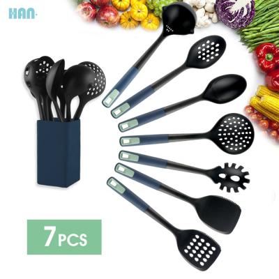 China 7-Piece Non Stick Tool Kit Kitchen Ware Set Disposable High Quality Nylon Cookware Set for sale