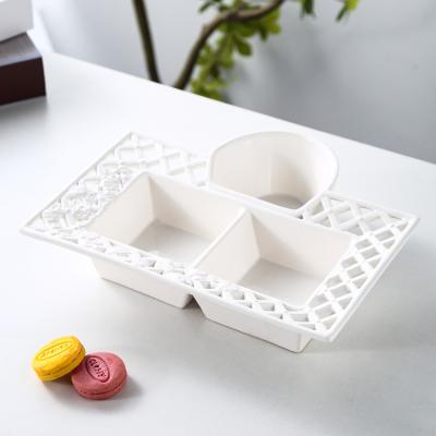 China Wholesale Food 3 Compartment Platter Stocked White Ceramic Fruit Snack Wedding Restaurant Divided Dish for sale