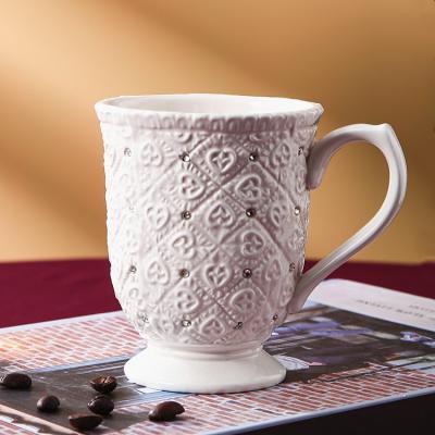 China Stocked Wholesale Cheap Pearl Handmade Design Coffee Cups Classic European Luxury Ceramic Mugs for sale