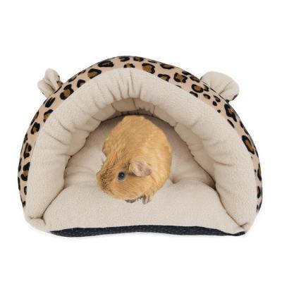 China Travel yangyangpet pet house bed animal hamster bedding small floral for hamsters for sale