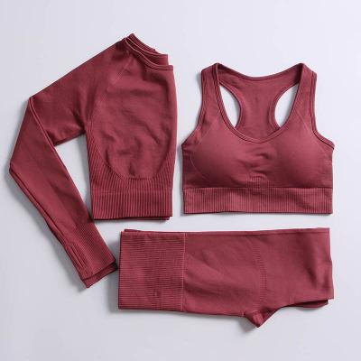 China Tiktok Hot Sale Fitness Apparel Breathable Women Seamless Yoga Leggings Set Athletic Wear Ribbed Crac! crack! booty gym clothes for sale