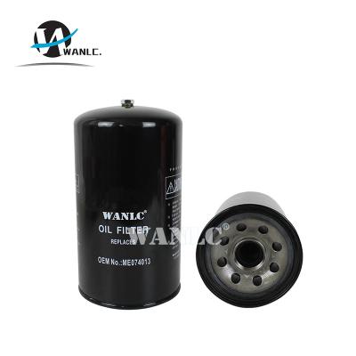 China WANLC MANUFACTURER Oil Filter Diesel Engine Oil Filter LF3586 P552562 ME074013 For E240 Crawler Standard Size for sale