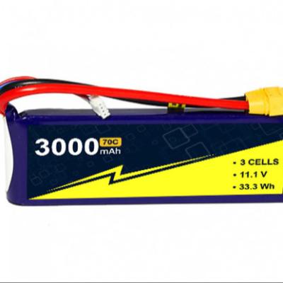 Cina 3s 11.1v 70C 3000mah Drone Lipo Batteria Con 3PINS JST-XH XT60 XT90 connettore in vendita