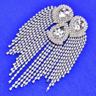 China New Flatback Sew On Crystal Rhinestone Tassel Applique Glass Strass Patches For Shoulder Shoes Bags Clothes for sale