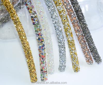 China Round Pointback Rhinestone Resin Leaf Strip for sale