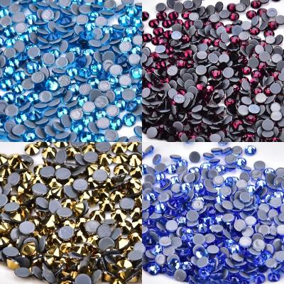 China Wholesale Shiny Crystal Round Non Hot Fix Flatback Rhinestone Rhinestone For Nail Art DIY Jewelry Making Garment Beauty Decoration for sale