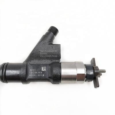 China New high quality diesel fuel injector STEEL 095000-8011 VG1246080051 for HOWO A7 for sale