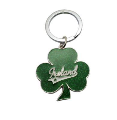 China Europe Designs Promotional Souvenir Glitter Enamel Key Metal Shamrock Chain for sale