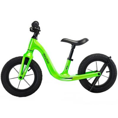 China Magnesium Alloy Rookie Customized 12 Inch Magnesium Alloy Frame Light Weight Tough Kids No Pedals Running Bicycle for sale