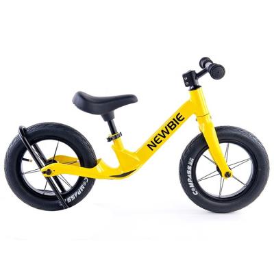 China 2-6 Years Old Children's Magnesium Alloy Newbie China Main Manufacturer Air Rubber Tires Kids Balance Bike for sale