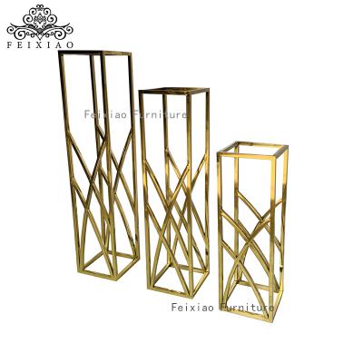 China Modern Luxury Party Decoration Gold Stainless Steel Flower Stands for sale