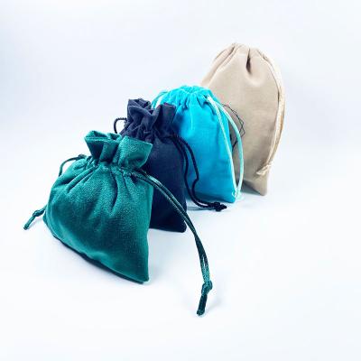 China Recyclable Wholesale  Luxury 7X9cm small Jewelry Packing Pouch Drawstring Gift Velvet Bag for sale