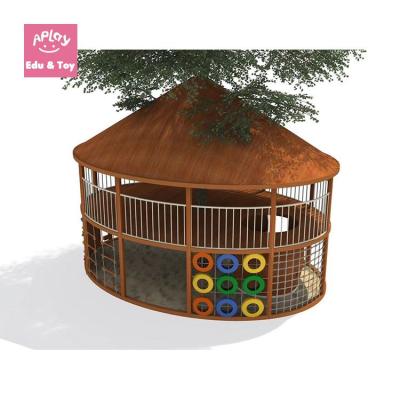 China Custom Wooden Cabin Rubber Kids Outdoor Playground Landscape Recreation Park Playground Tree House Set for sale